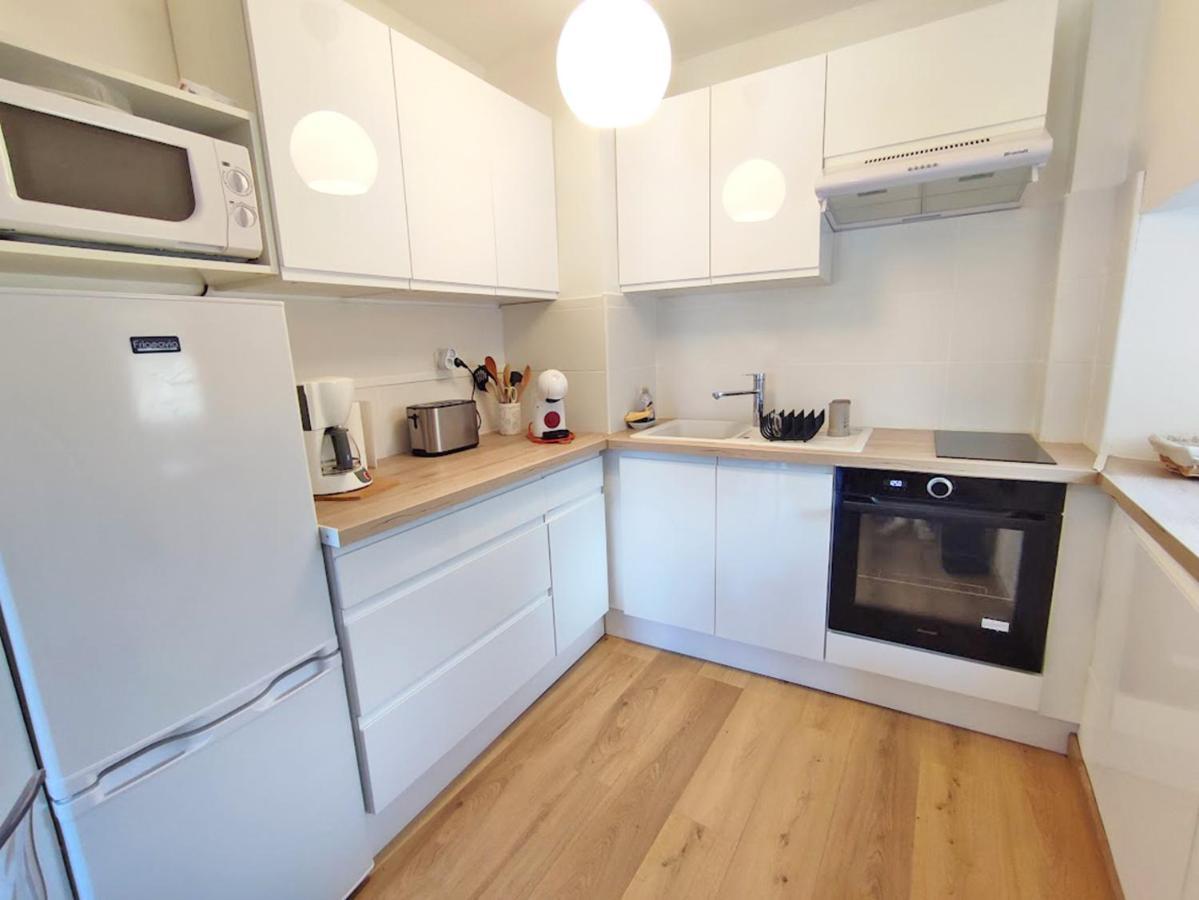 Chez Dominique, T2, Centre Ville, Vue Montagne, Wifi, 4 Personnes Bagnères-de-Luchon エクステリア 写真
